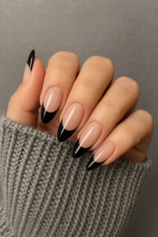 black nail